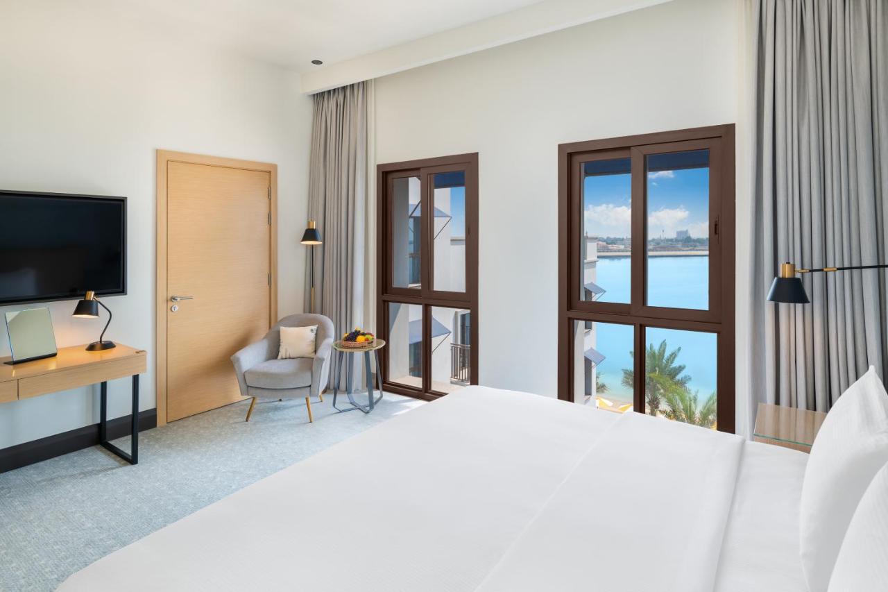Vida Beach Resort Umm Al Quwain מראה חיצוני תמונה Deluxe Room