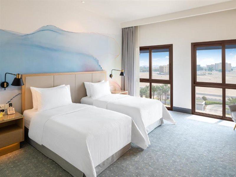 Vida Beach Resort Umm Al Quwain מראה חיצוני תמונה Deluxe Room